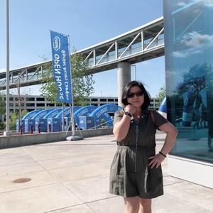 Meet your Posher, Phuoc